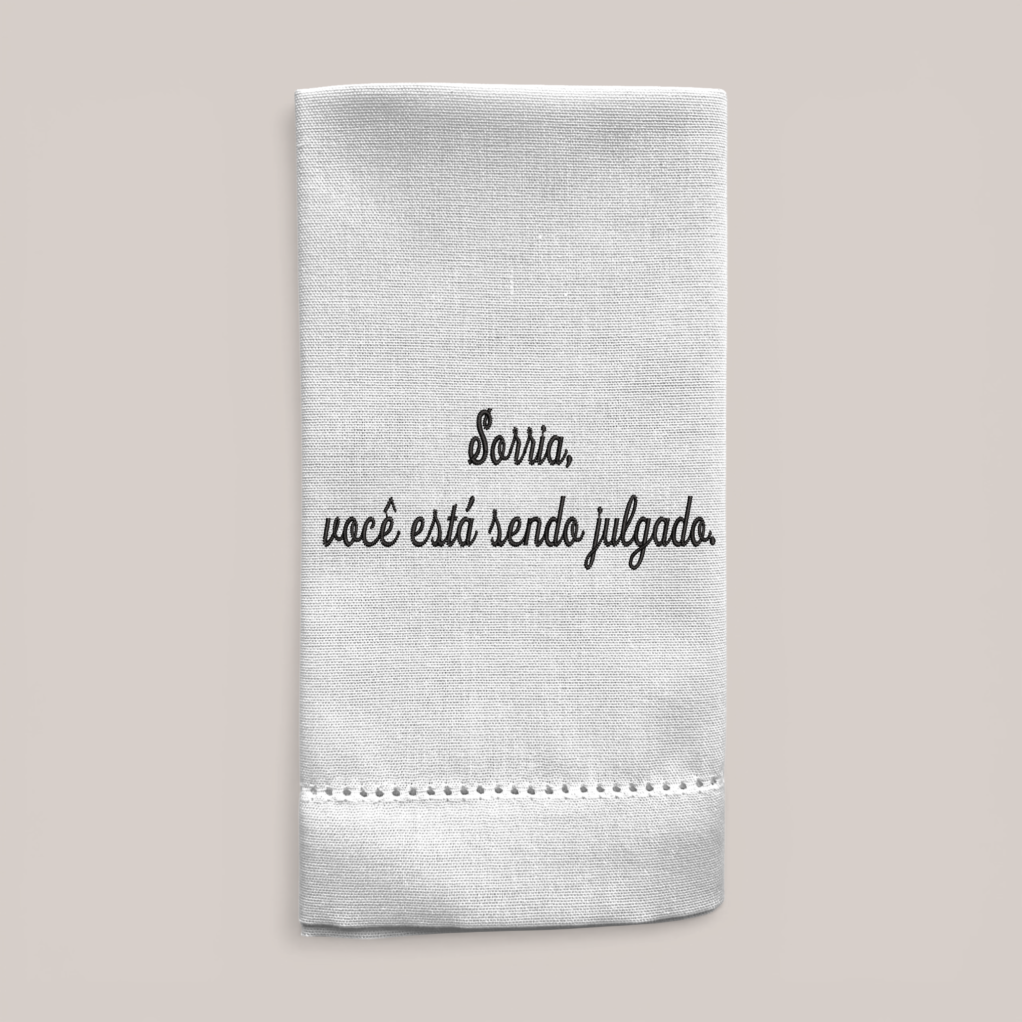 Guardanapo Bordado Sorria