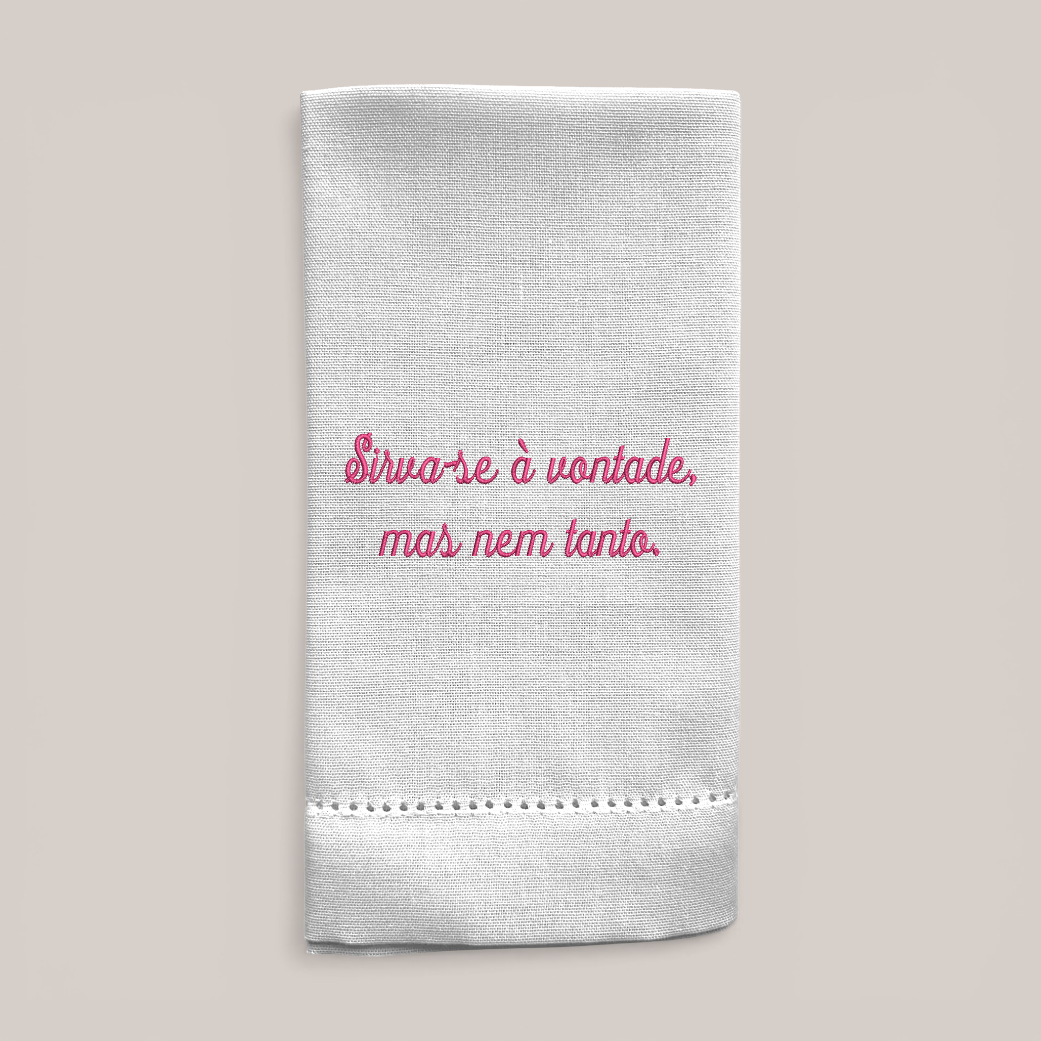 Guardanapo Bordado Sirva-se