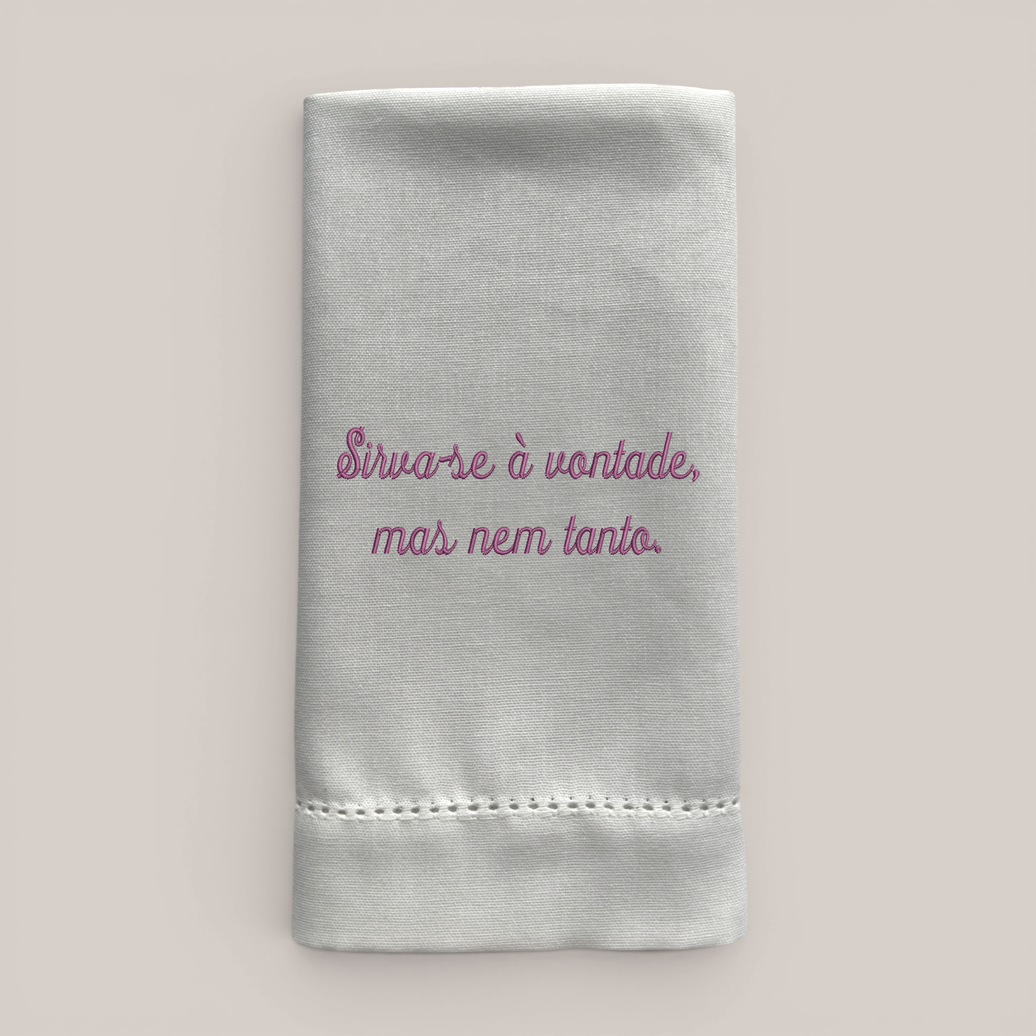 Guardanapo Bordado Sirva-se