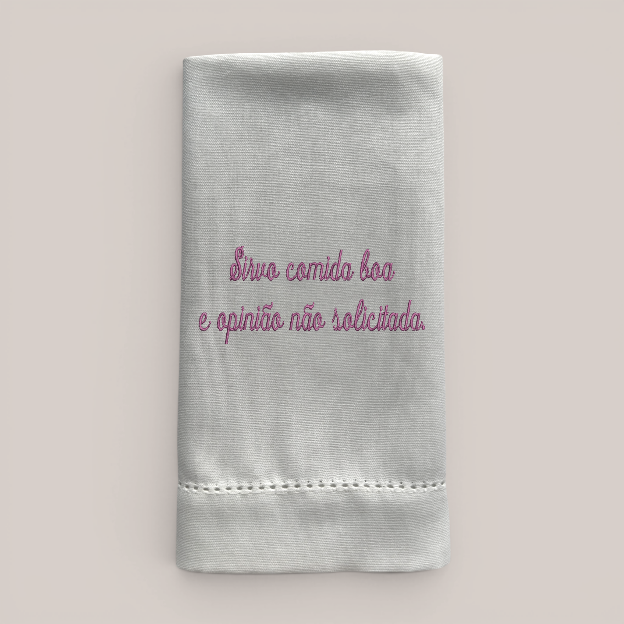 Guardanapo Bordado Sirvo