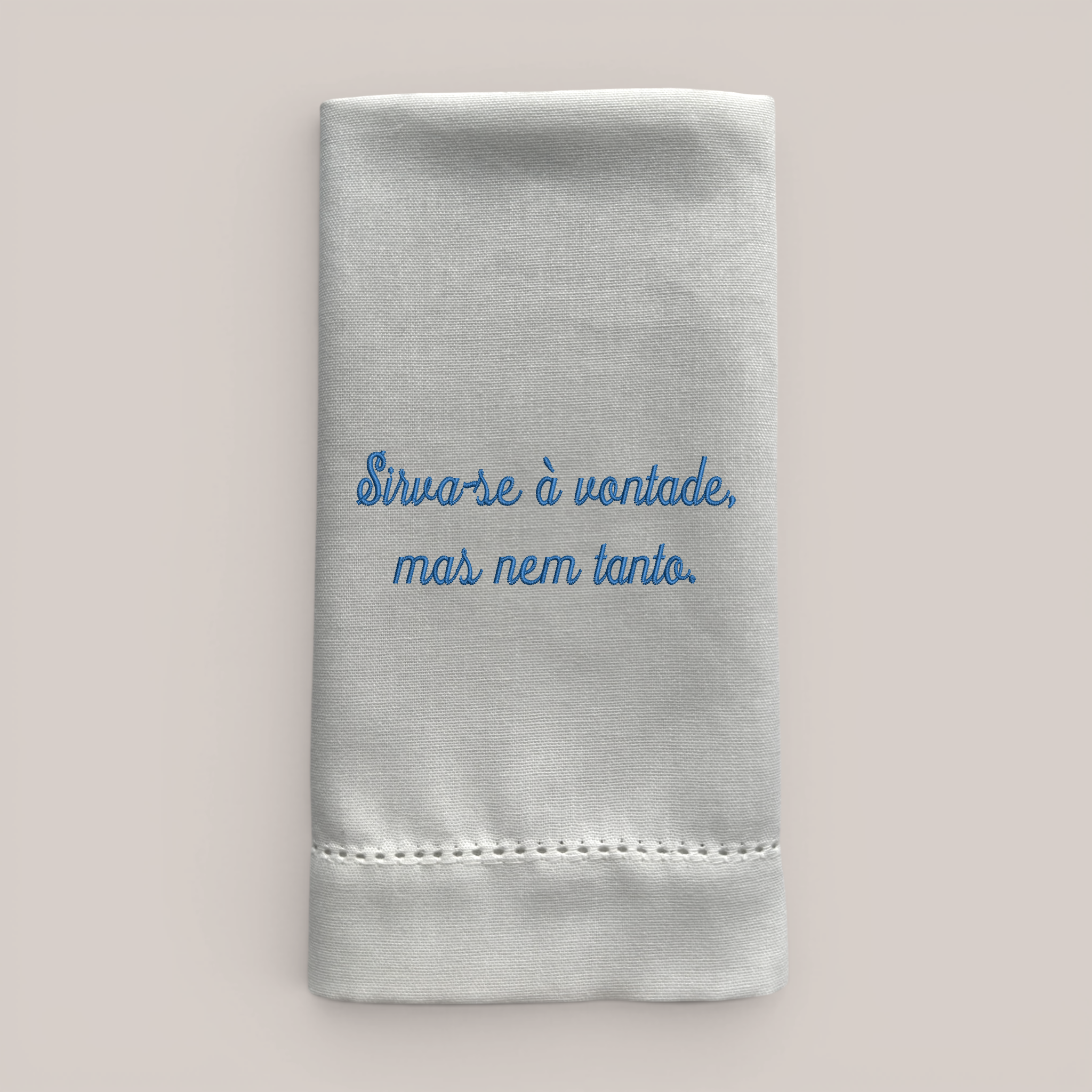 Guardanapo Bordado Sirva-se