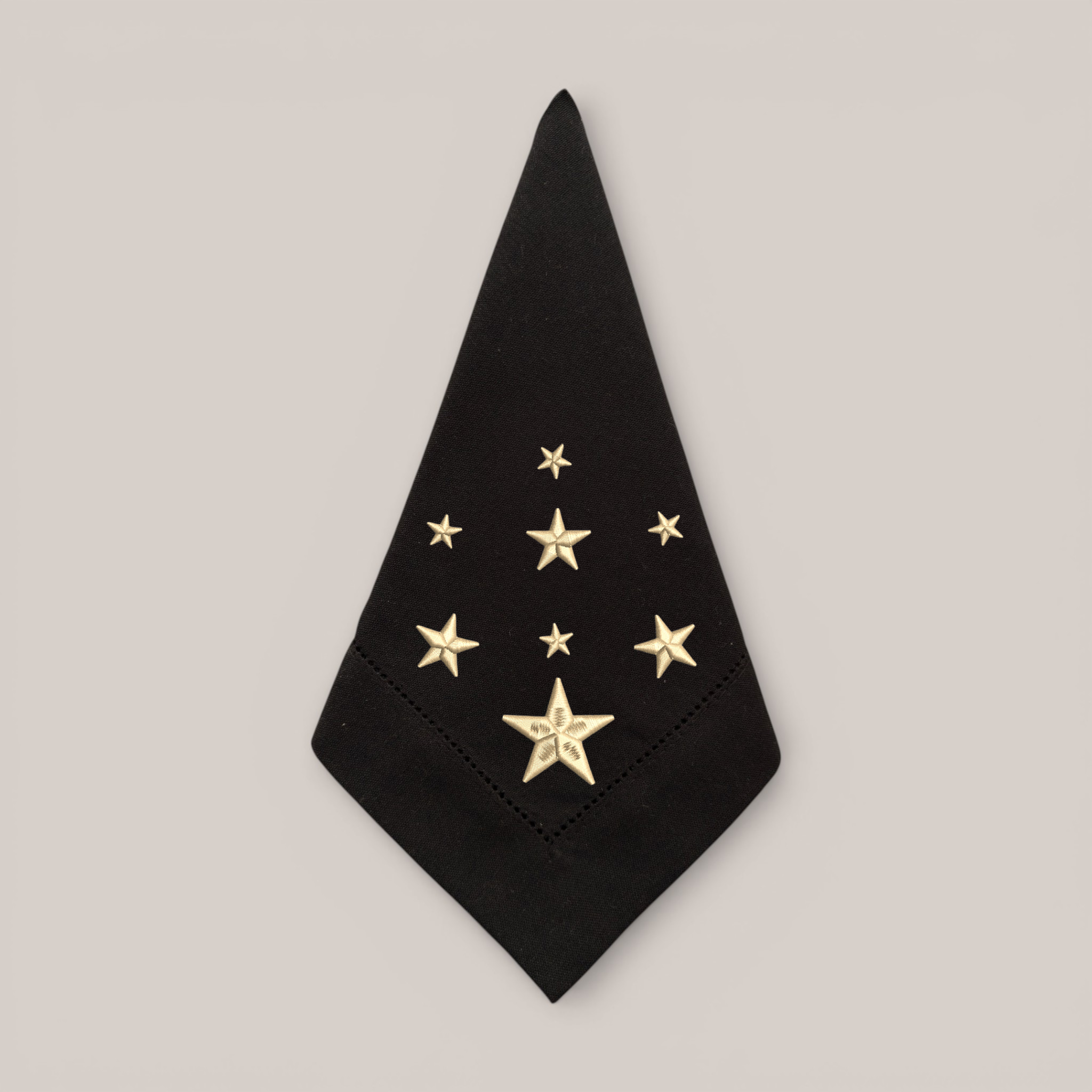 Guardanapo Bordado Estrelas