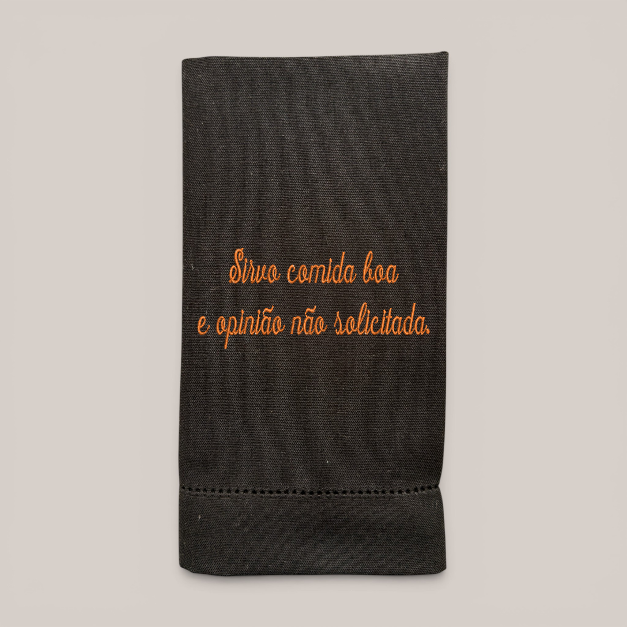 Guardanapo Bordado Sirvo